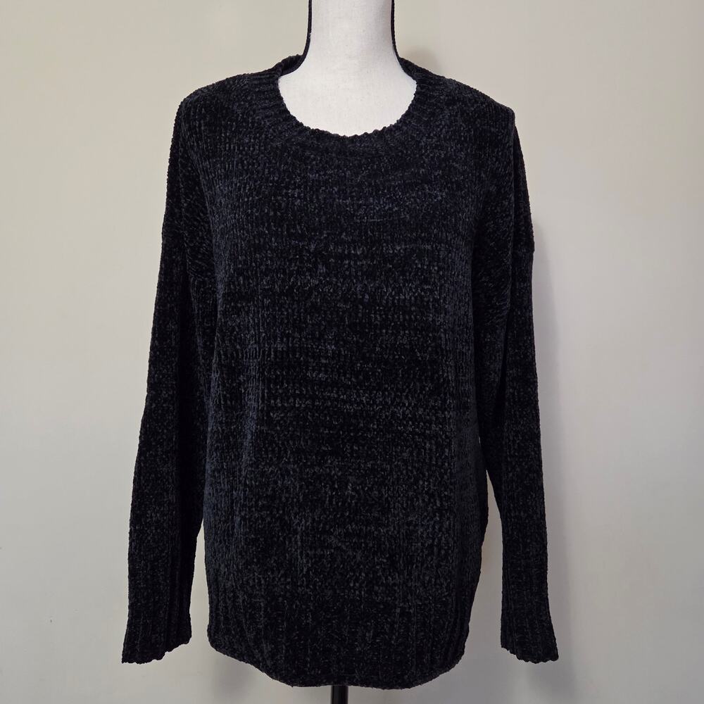 NWT Seven7 Women's L Ultra Plush Chenille Pullover Sweater Crew Neck Black
